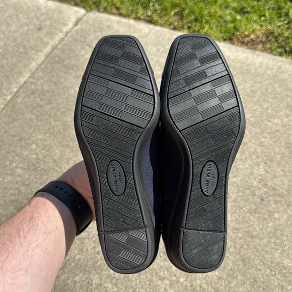 Anne Klein Waverly Wedge Pumps in Navy - Picture 5 of 7